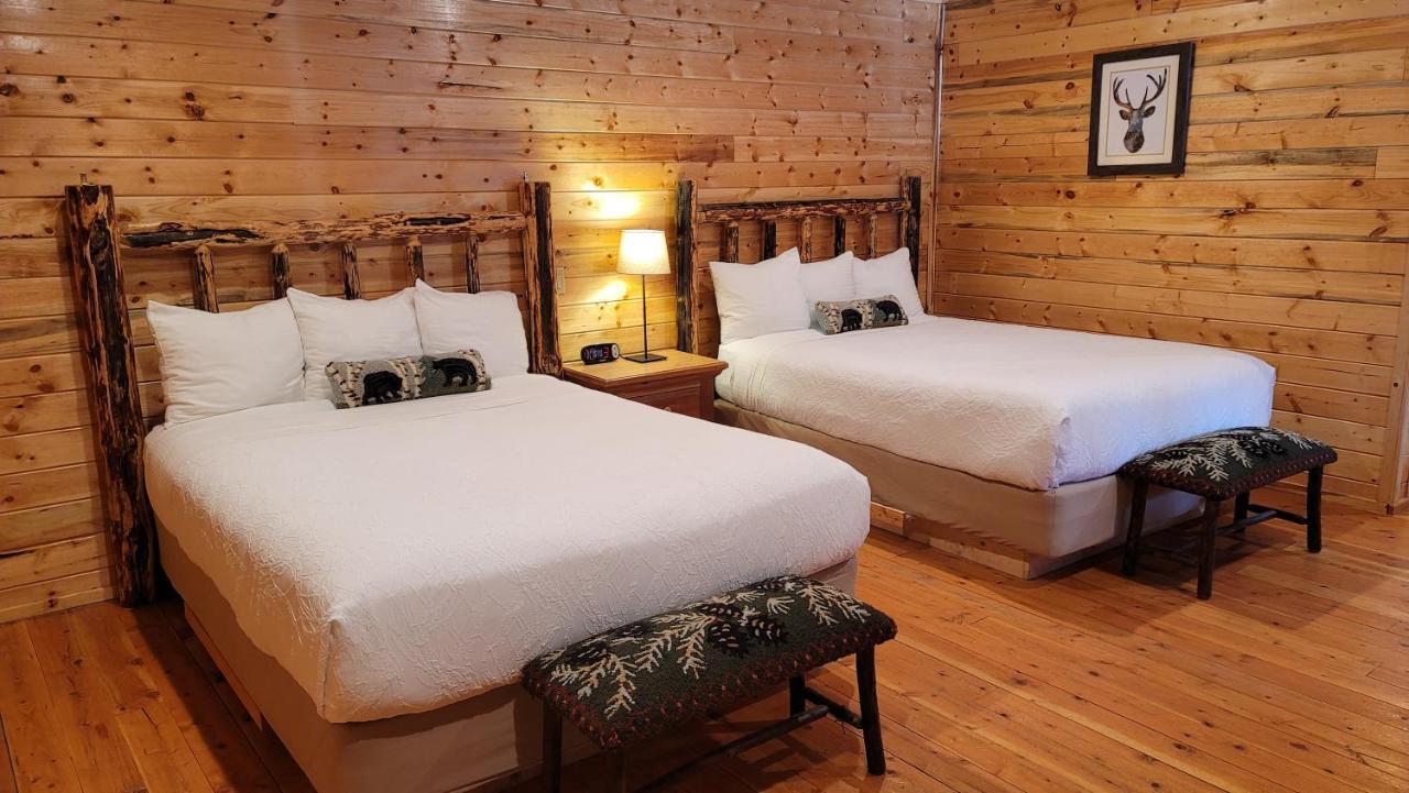 Riverfront Motel & Cabins Thompson Falls Buitenkant foto